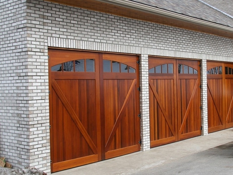 Choosing the Correct Garage Door to Fit Your Needs