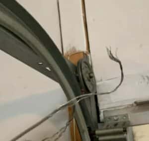 garage door cable replacement snapped